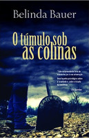 O Túmulo Sob as Colinas 